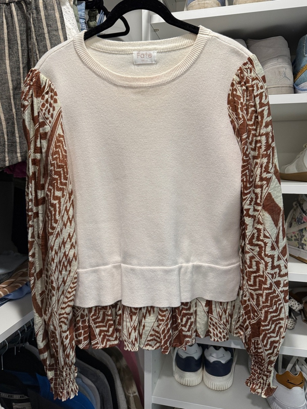 Fate Cream Light Sweater with Blouse Sleeves and Peplum Bottom